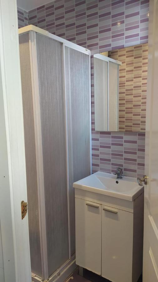 Apartamento En C. Maria Luisa 2 Dormitorios Мадрид Екстериор снимка